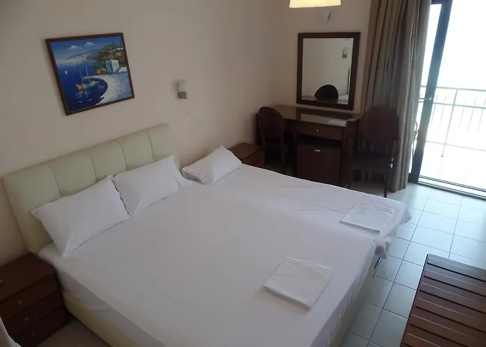 Plage Hotel Отель